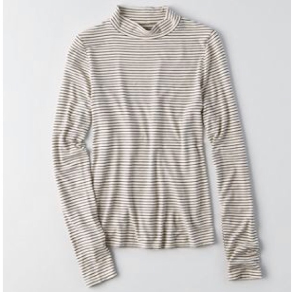 American eagle striped turtle neck shirt